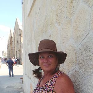 Meet your Posher, Laurie